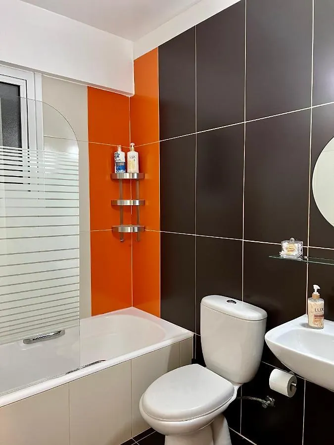 Fat Cow Apartments Larnaca
