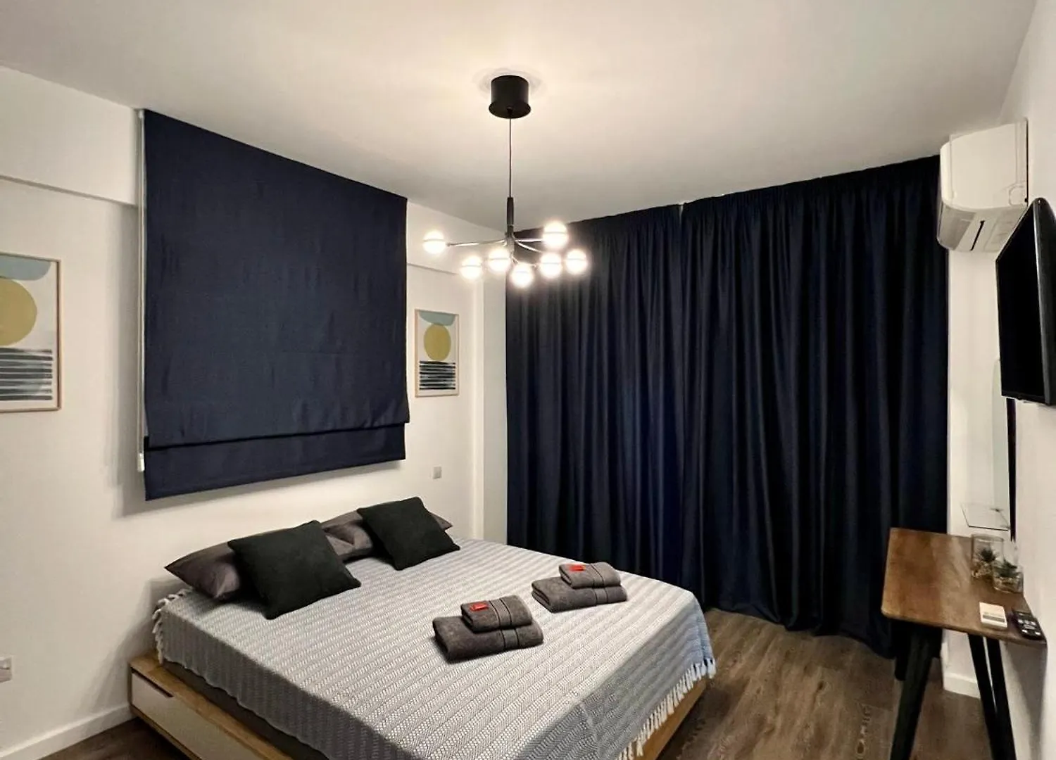 Fat Cow Apartments Larnaca